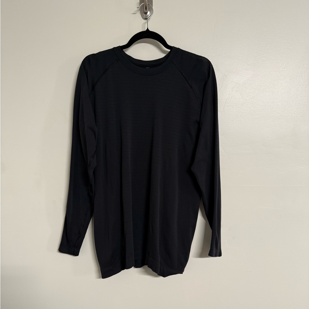 Alphalete long sleeve